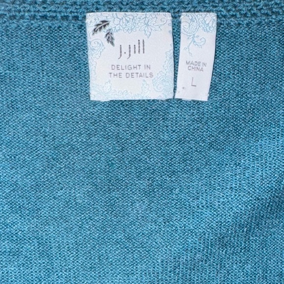 J. Jill Blue Cardigan Sweater with Artistic Design - Picture 3 of 10